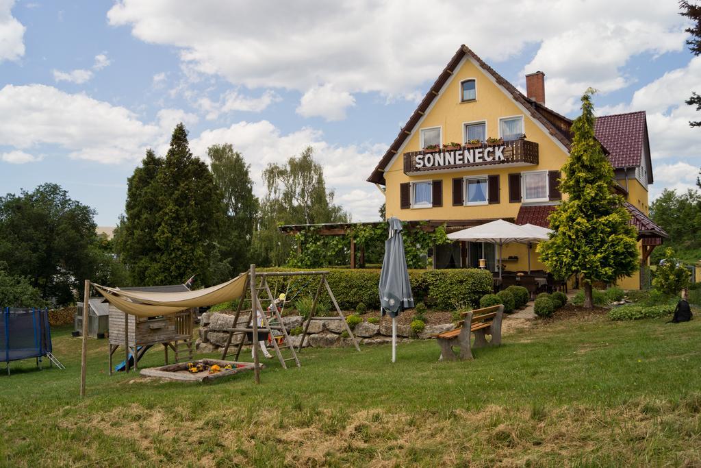 Hotel - Restaurant Sonneneck Dornstetten Esterno foto